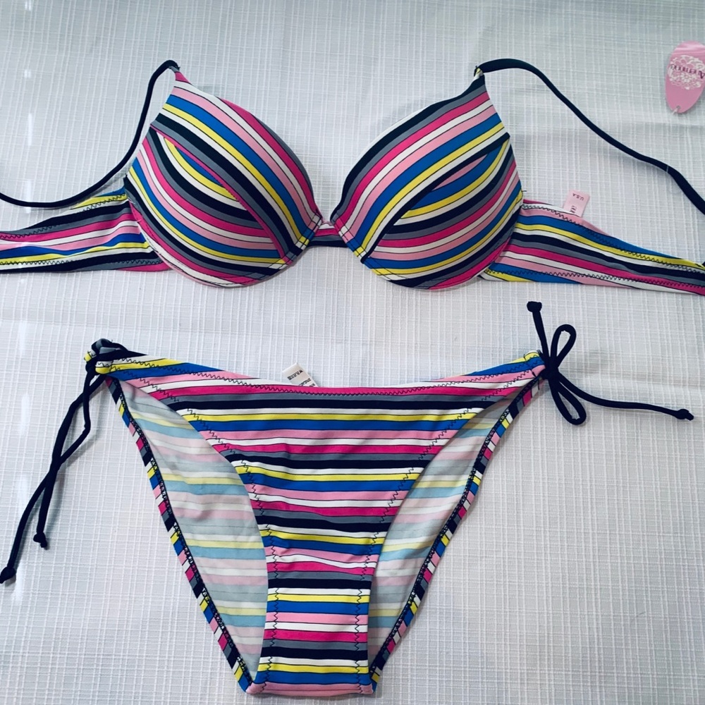 Swimsuit string bikini stripe swimsuit small NWT - Picture 6 of 8